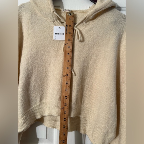 FREE PEOPLE x REVOLVE S Intimately 2pc Silent Mode Crop Hoodie Short SET Wool - Picture 11 of 16